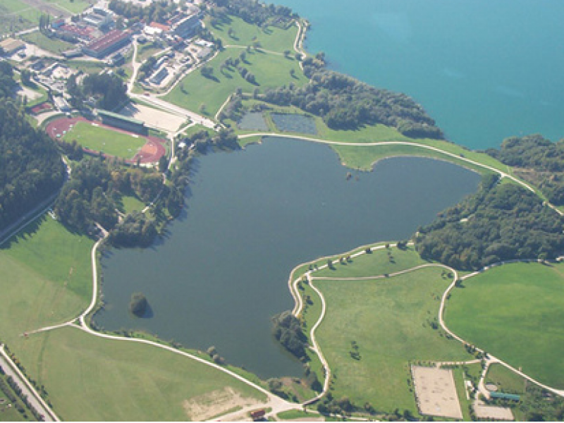 Škalsko jezero