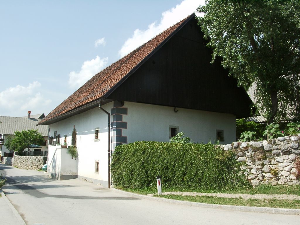 Prešernova rojstna hiša v Vrbi